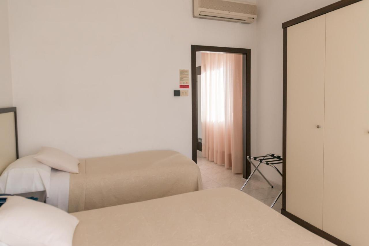 Hotel Viola Gaeta Luaran gambar