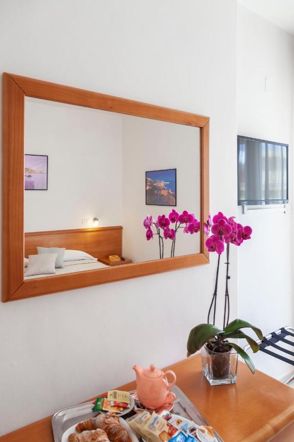 Hotel Viola Gaeta Luaran gambar