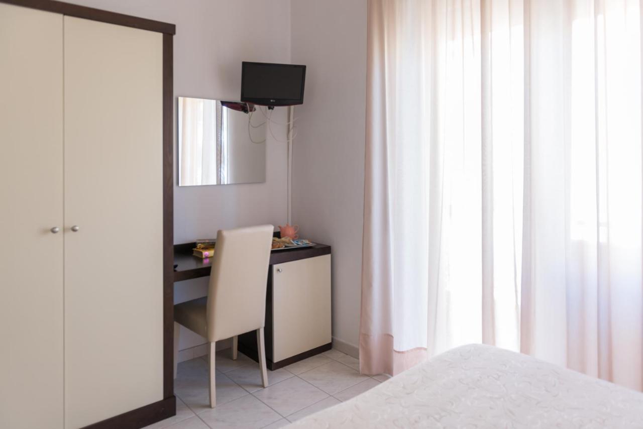 Hotel Viola Gaeta Luaran gambar