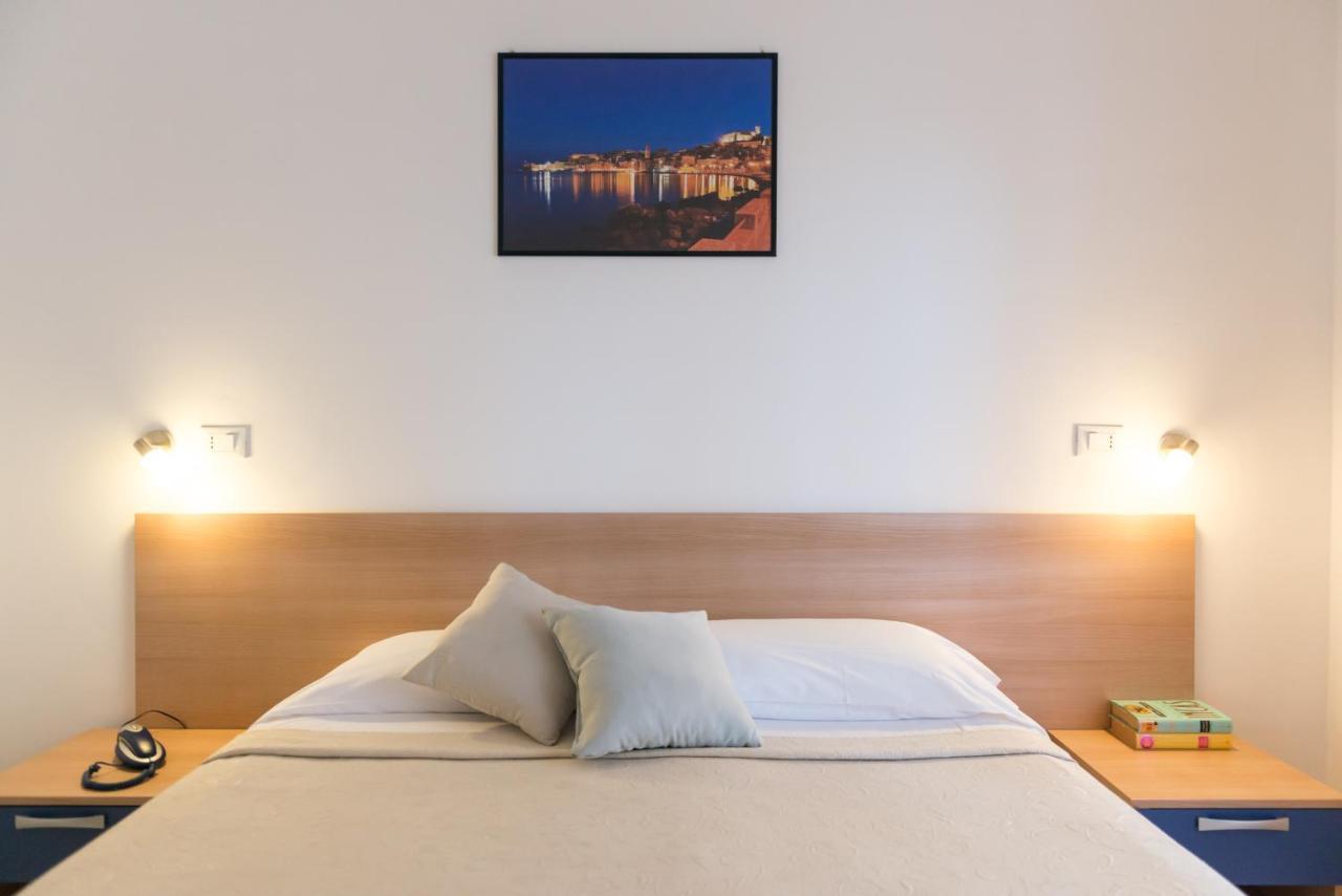 Hotel Viola Gaeta Luaran gambar