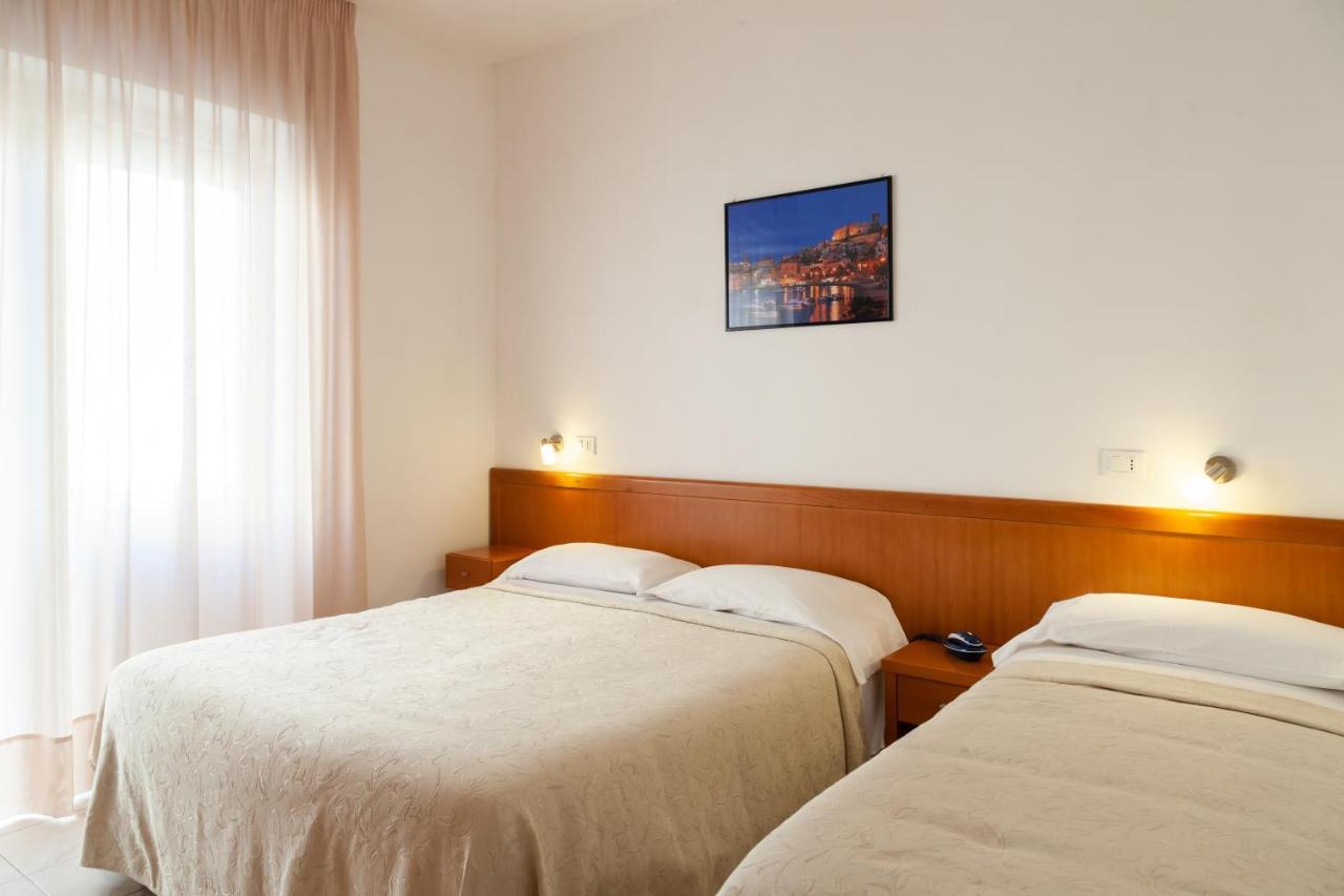 Hotel Viola Gaeta Luaran gambar