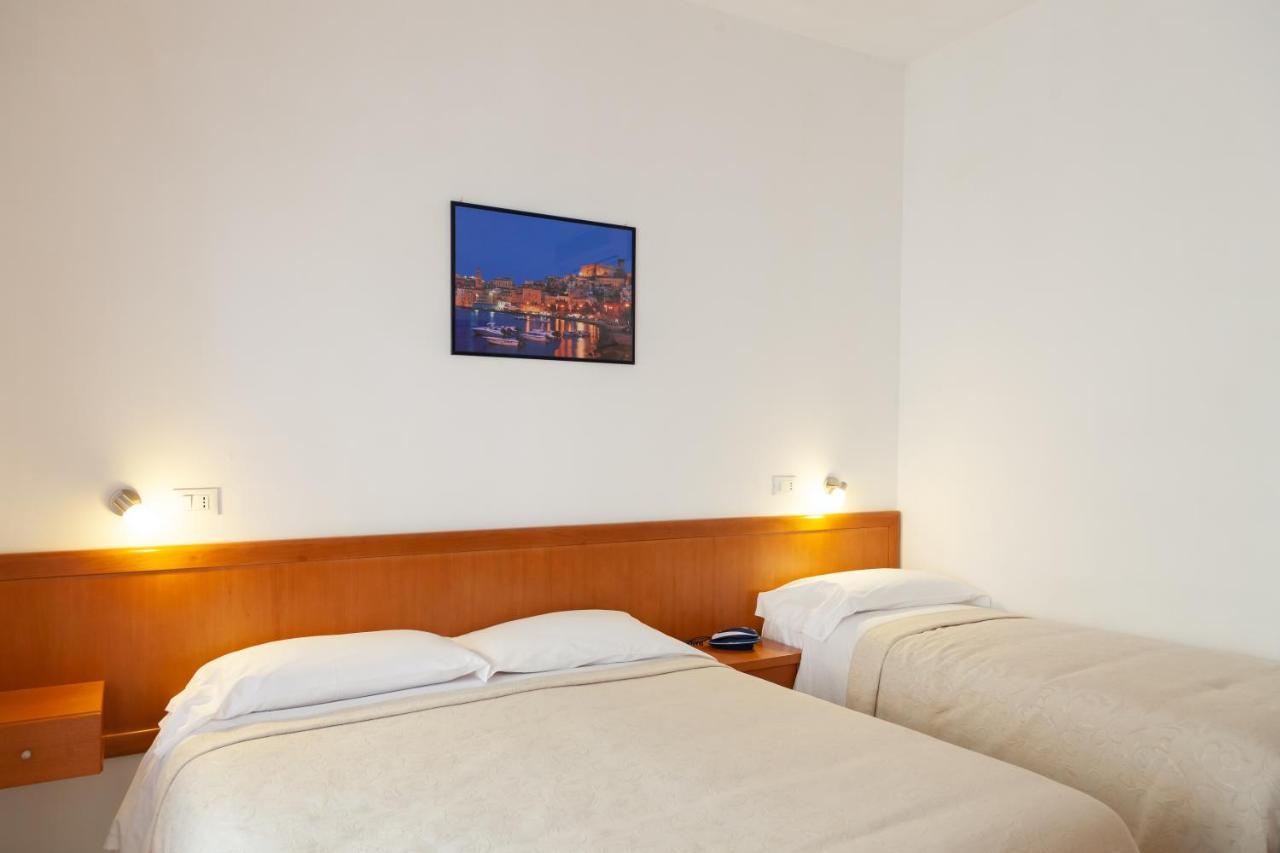 Hotel Viola Gaeta Luaran gambar