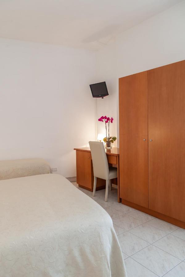 Hotel Viola Gaeta Luaran gambar