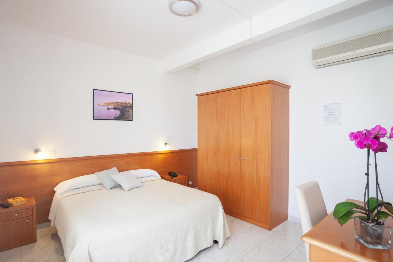 Hotel Viola Gaeta Luaran gambar