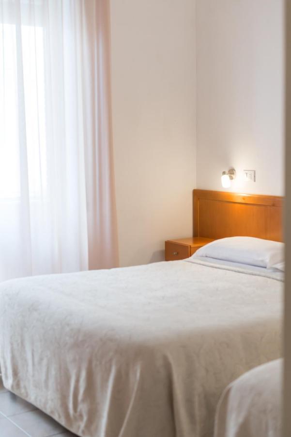 Hotel Viola Gaeta Luaran gambar