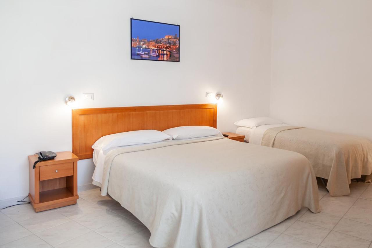 Hotel Viola Gaeta Luaran gambar
