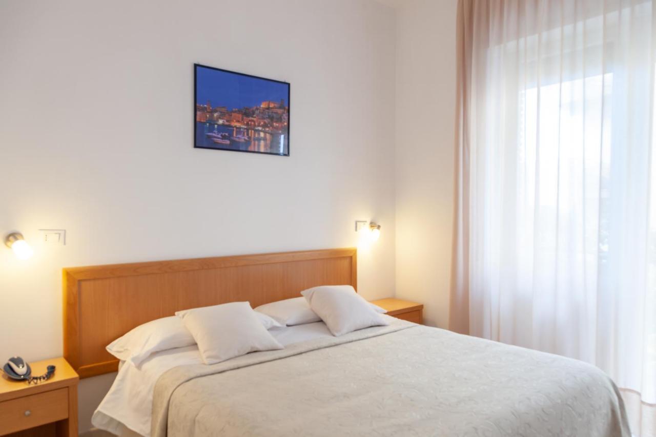 Hotel Viola Gaeta Luaran gambar