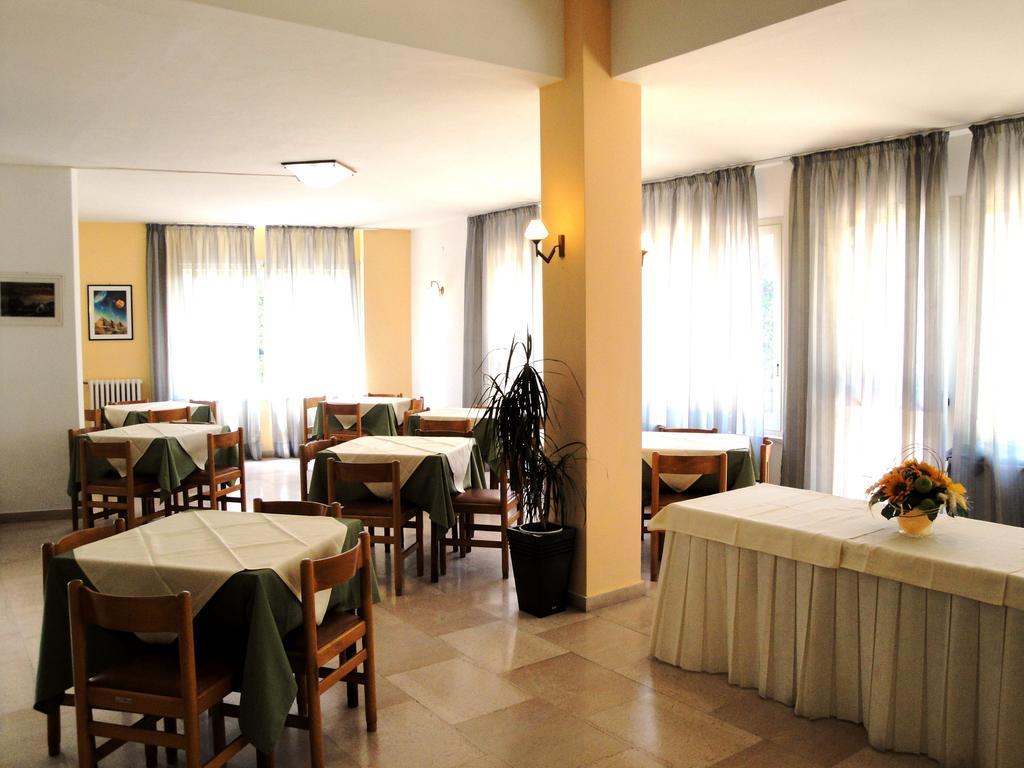 Hotel Viola Gaeta Luaran gambar