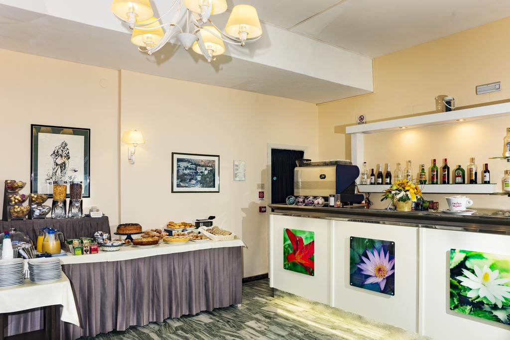 Hotel Viola Gaeta Luaran gambar